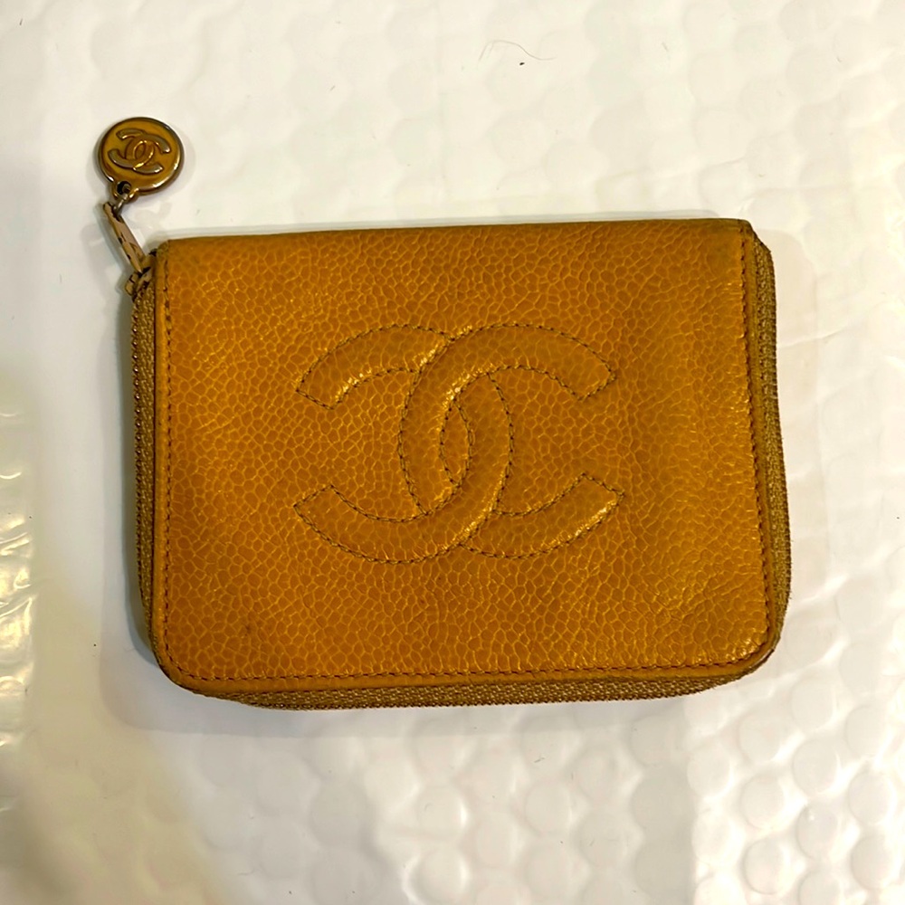 Chanel wallet